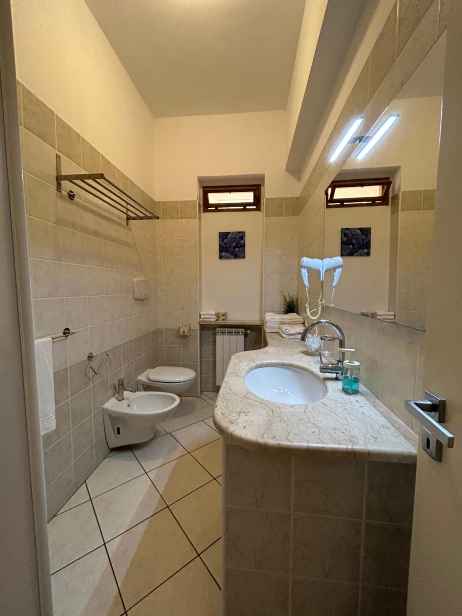 Bed and Breakfast Arcobaleno Tropea Centro Exterior foto