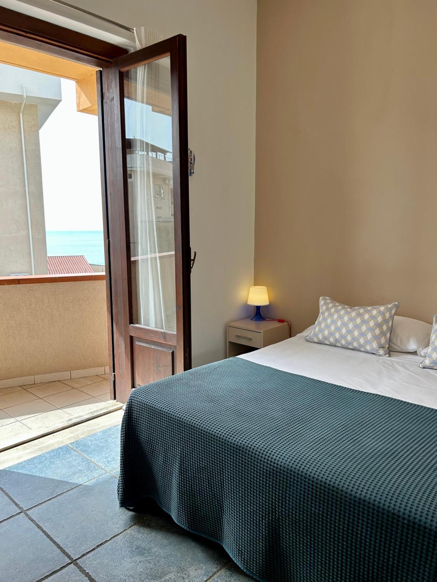 Bed and Breakfast Arcobaleno Tropea Centro Exterior foto