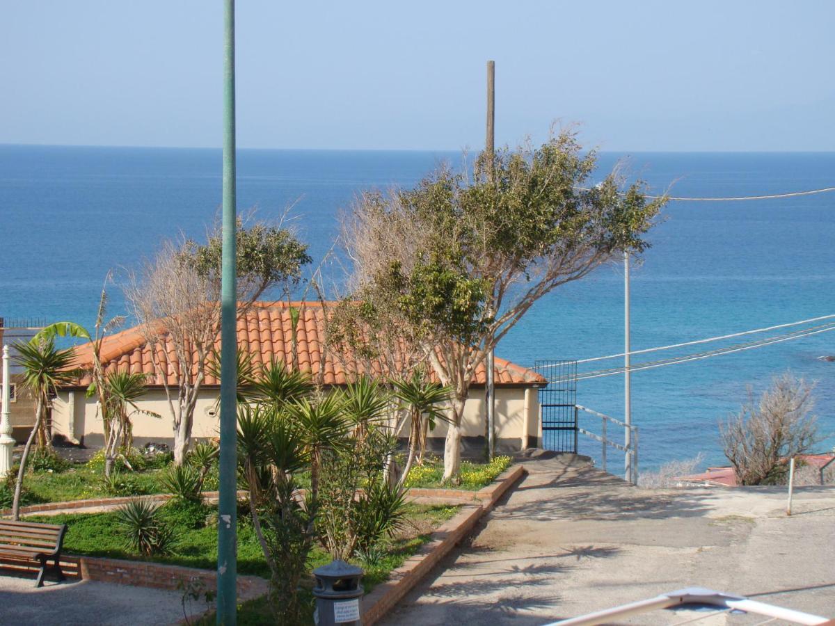 Bed and Breakfast Arcobaleno Tropea Centro Exterior foto